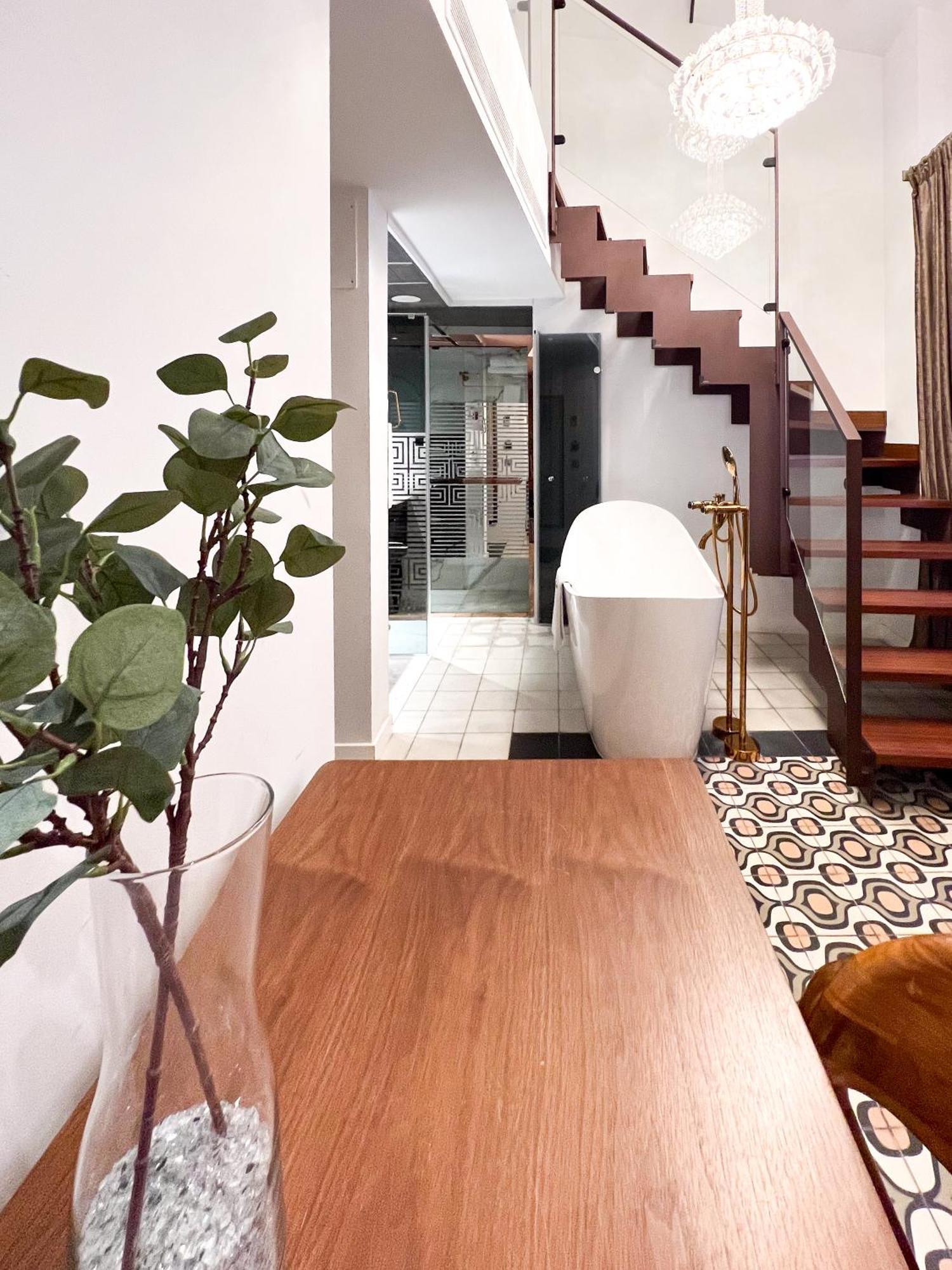 Anahita Boutique Hotel Malaga Exterior photo